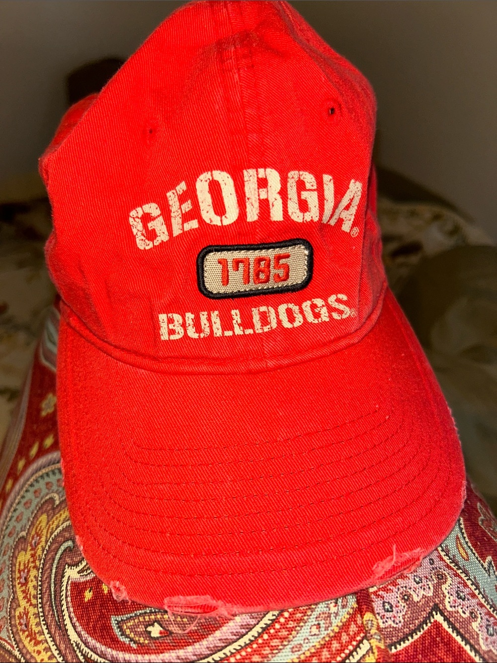 Georgia Bulldogs Adjustable Ball Cap Red Hat - Cotton EUC 1785 Patch